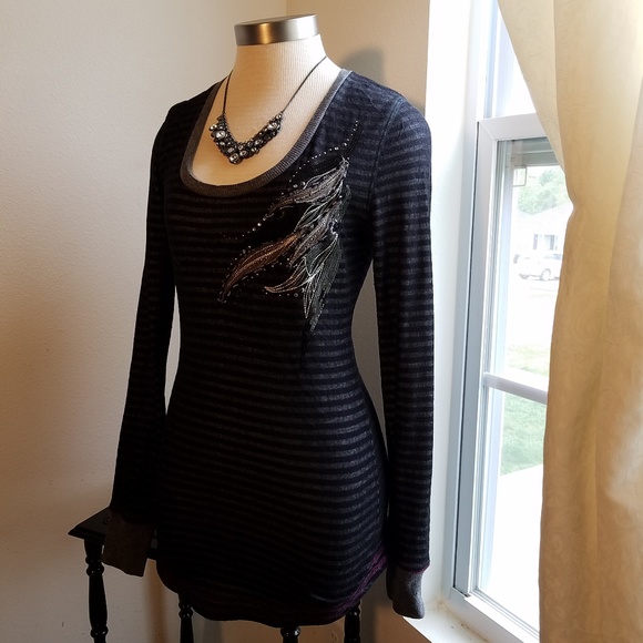 MISS ME ..BEAUTIFUL BEAD ...LONG SLEEVE - Picture 4 of 5